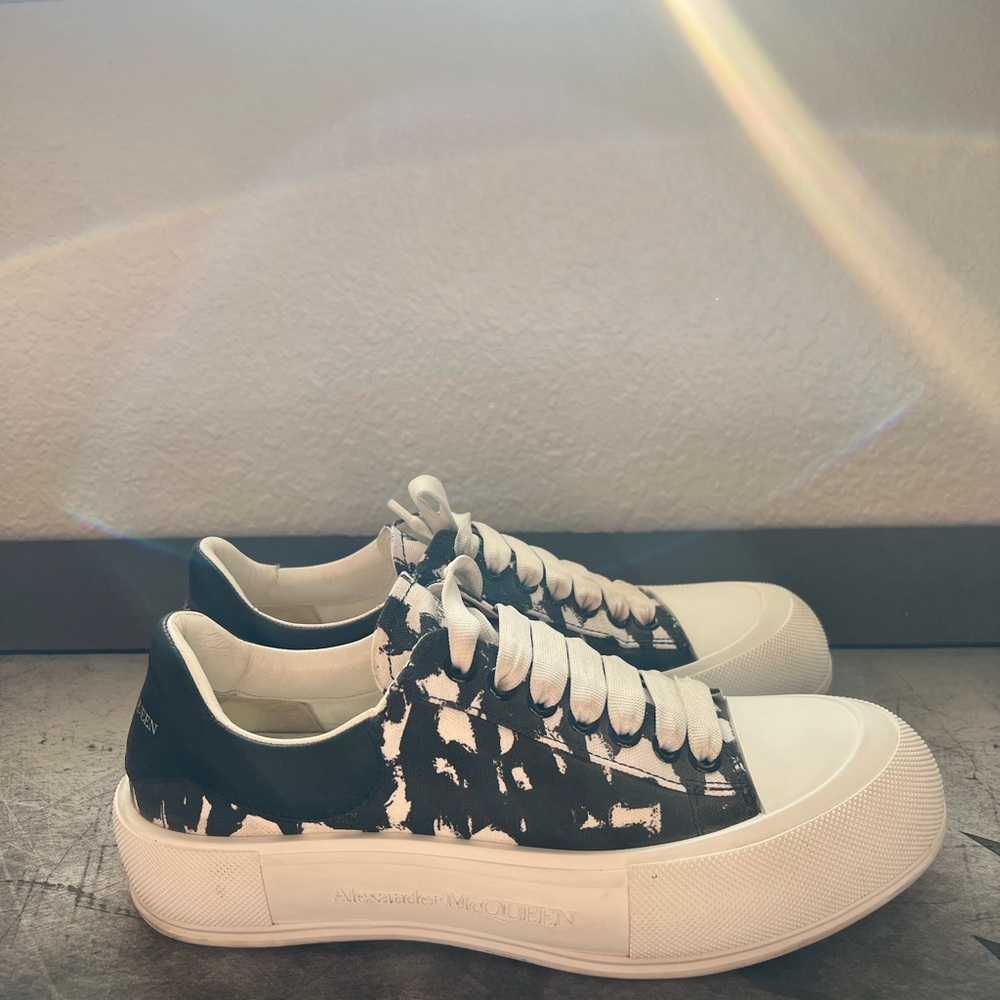 Alexander Mcqueen Canvas Sack Graffiti